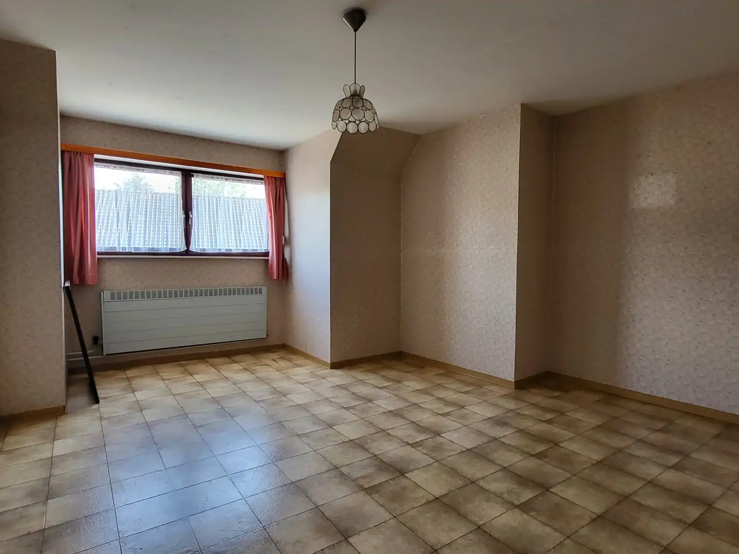 Karaktervolle eigendom met uitzonderlijk potentieel, paardenstal en 2 ruime garages op 2.550 m², met 248 m² bewoonbare oppervlakte. foto 26