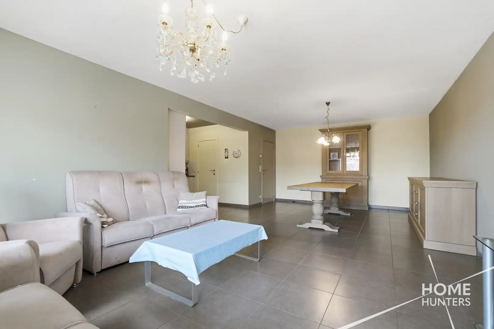 Appartement met 2 slaapkamers en garage te Kortemark! foto 5