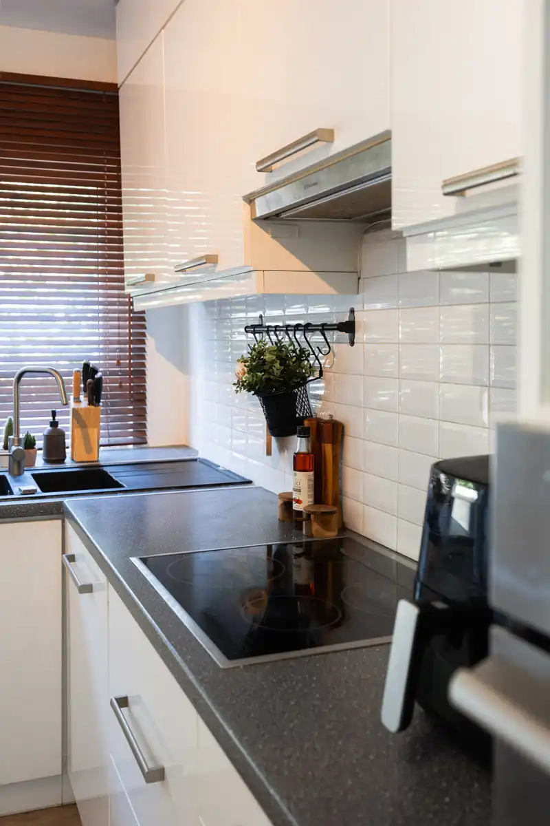 Gerenoveerd en energiezuinig duplex-appartement met parkings foto 8