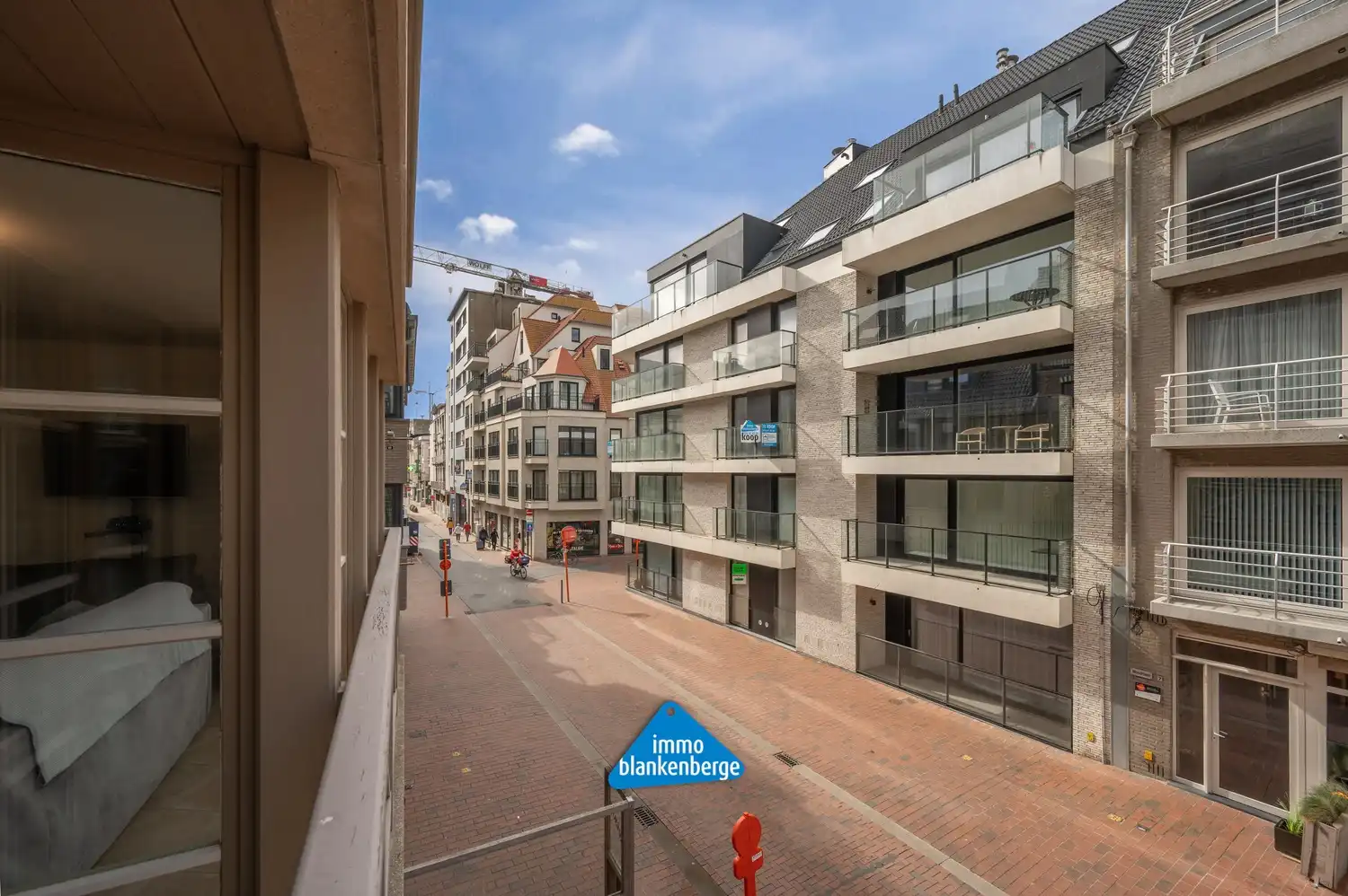 Instapklaar gemeubeld  éénslaapkamerappartement op topligging aan de zee in Blankenberge foto 14