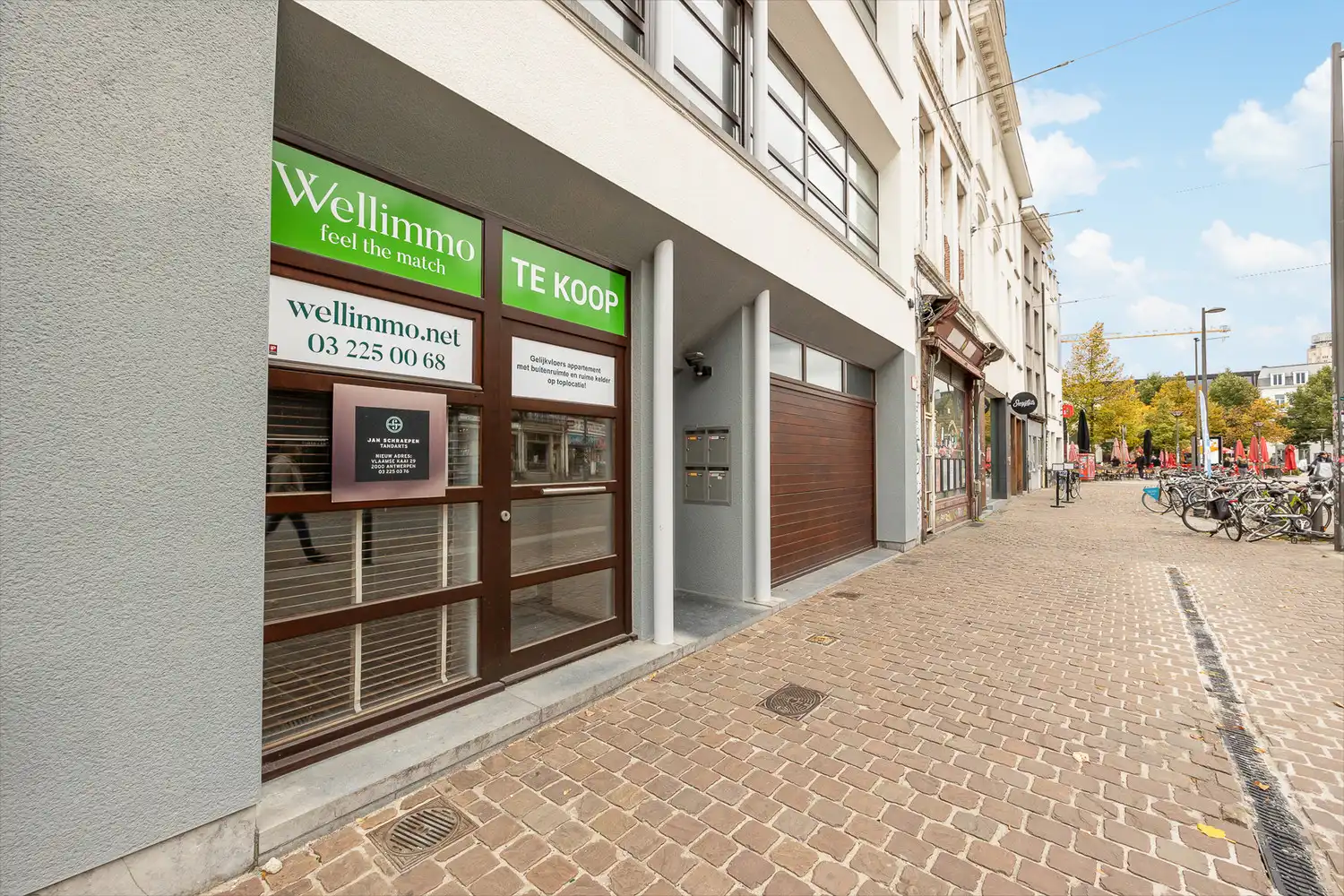 MATCHED kevin@wellimmo.net voor meer info!  Gelijkvloers appartement  101m² met buitenruimte 20m² en ruime kelder op toplocatie aan het Mechelseplein in hartje Antwerpen foto 3