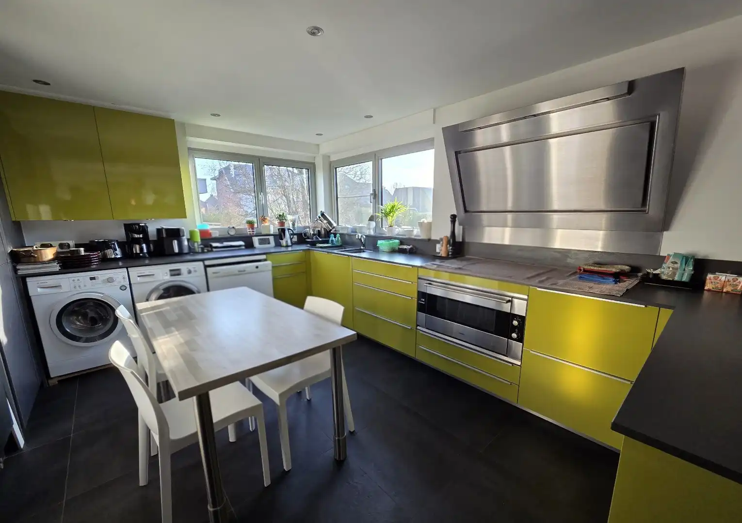 Ruim appartement met kantoorruimte in dorpskern Kampenhout foto 8