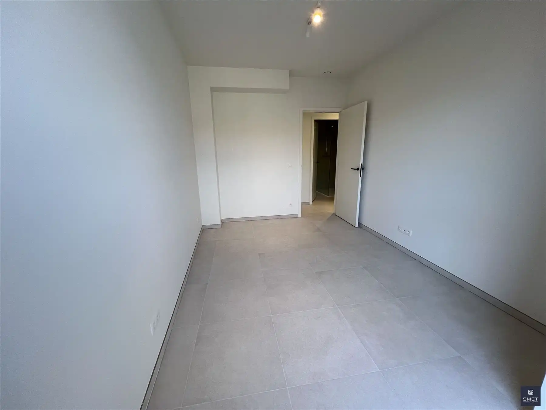 NIEUW APPT MET 2 SLPKS EN AUTOSTAANPL. foto 21