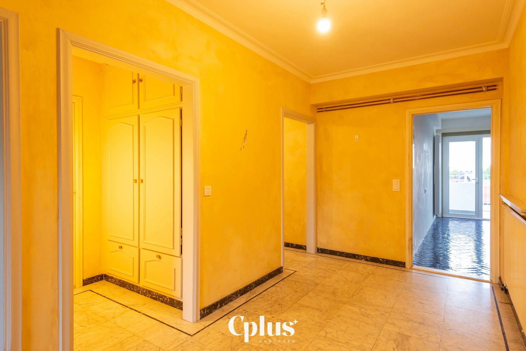 Ruim en lichtrijk appartement - Te huur foto 8