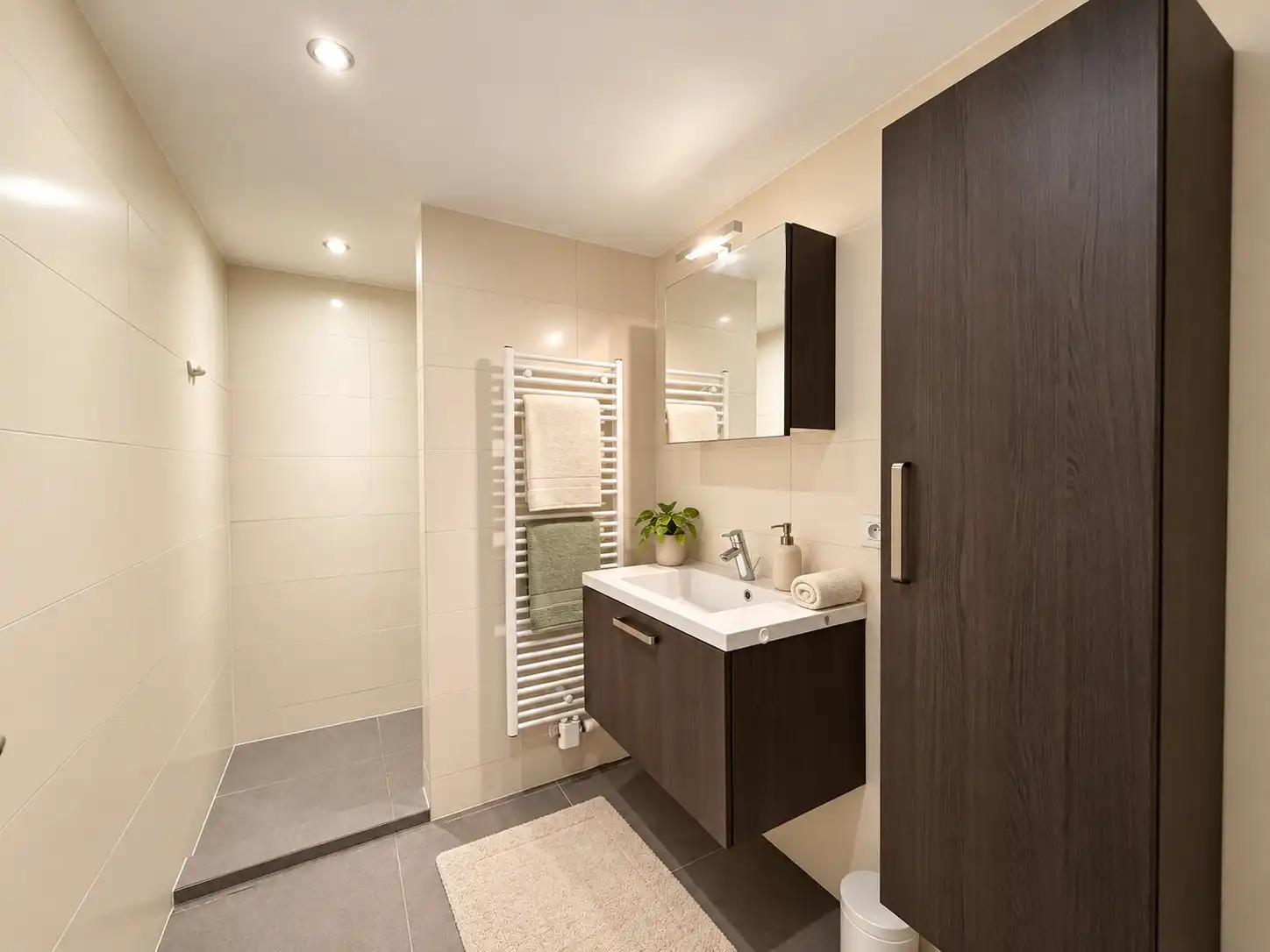 Twee slaapkamer appartement in hartje Knokke foto 10