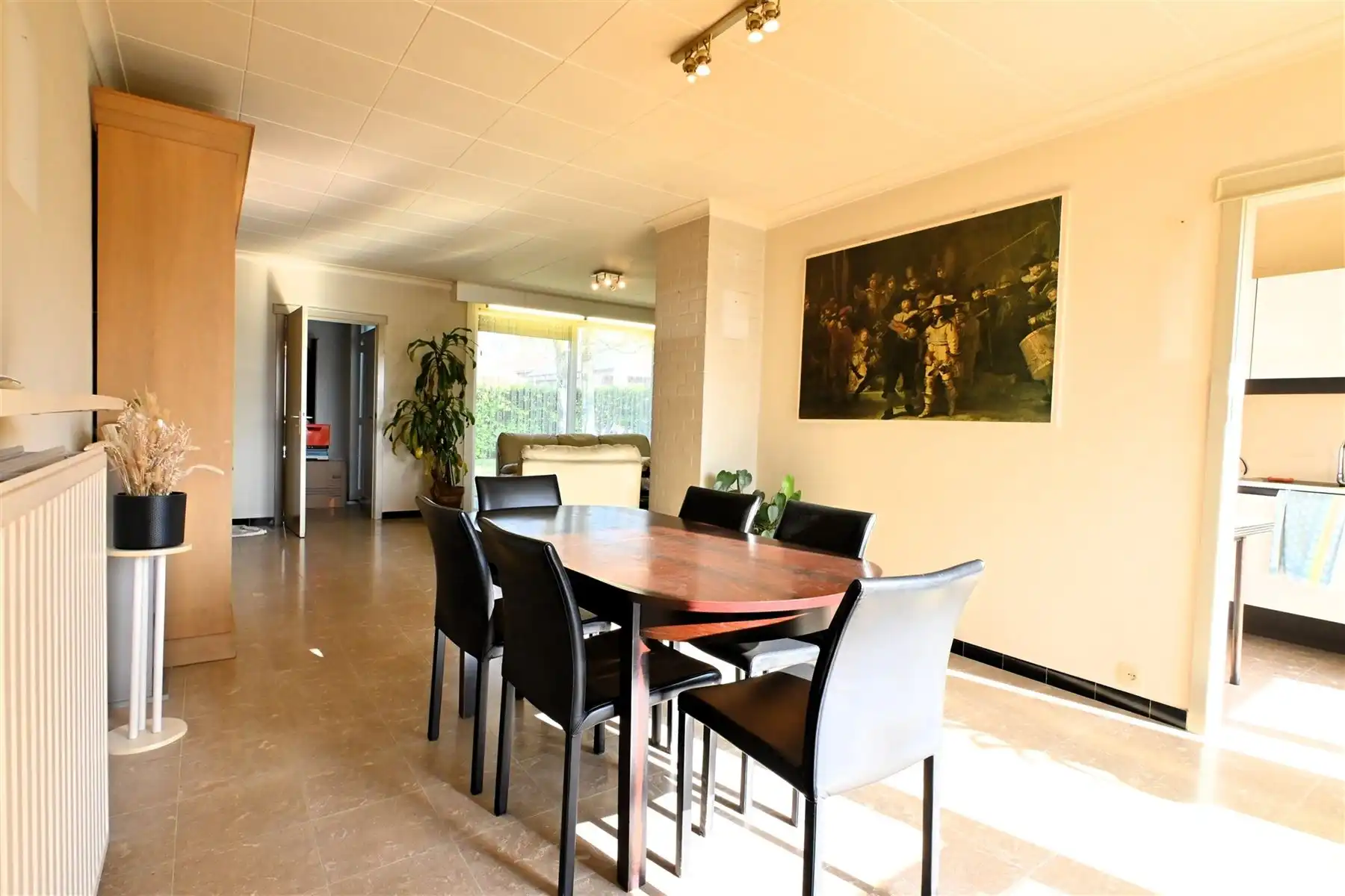 Gelijkvloerse woning met zonnige tuin in rustige woonbuurt foto 5