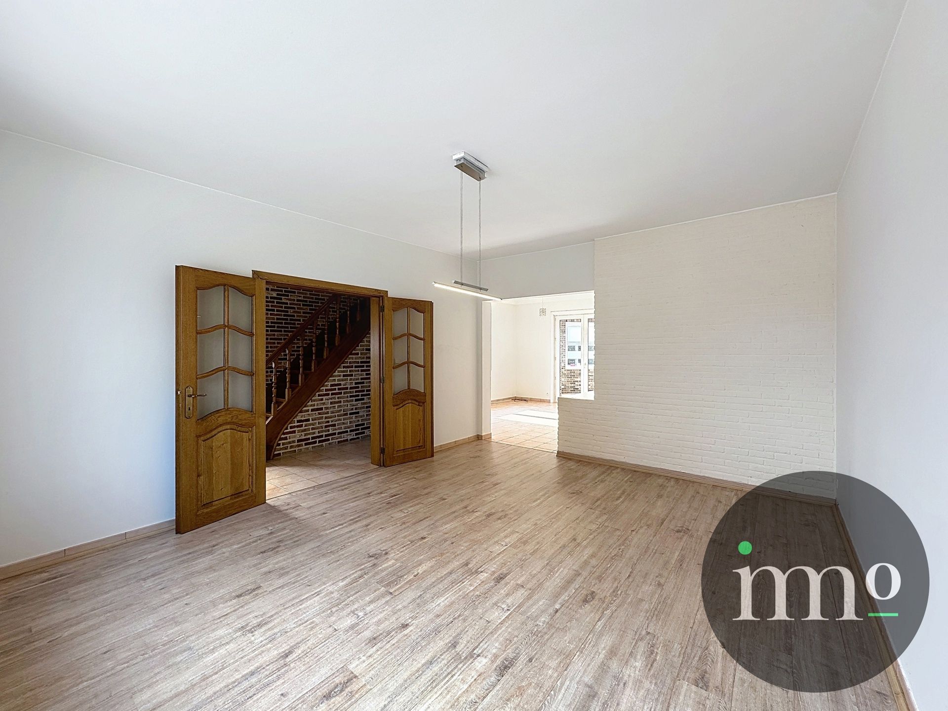 Instapklare woning met grote garage voor hobbyisten foto 3