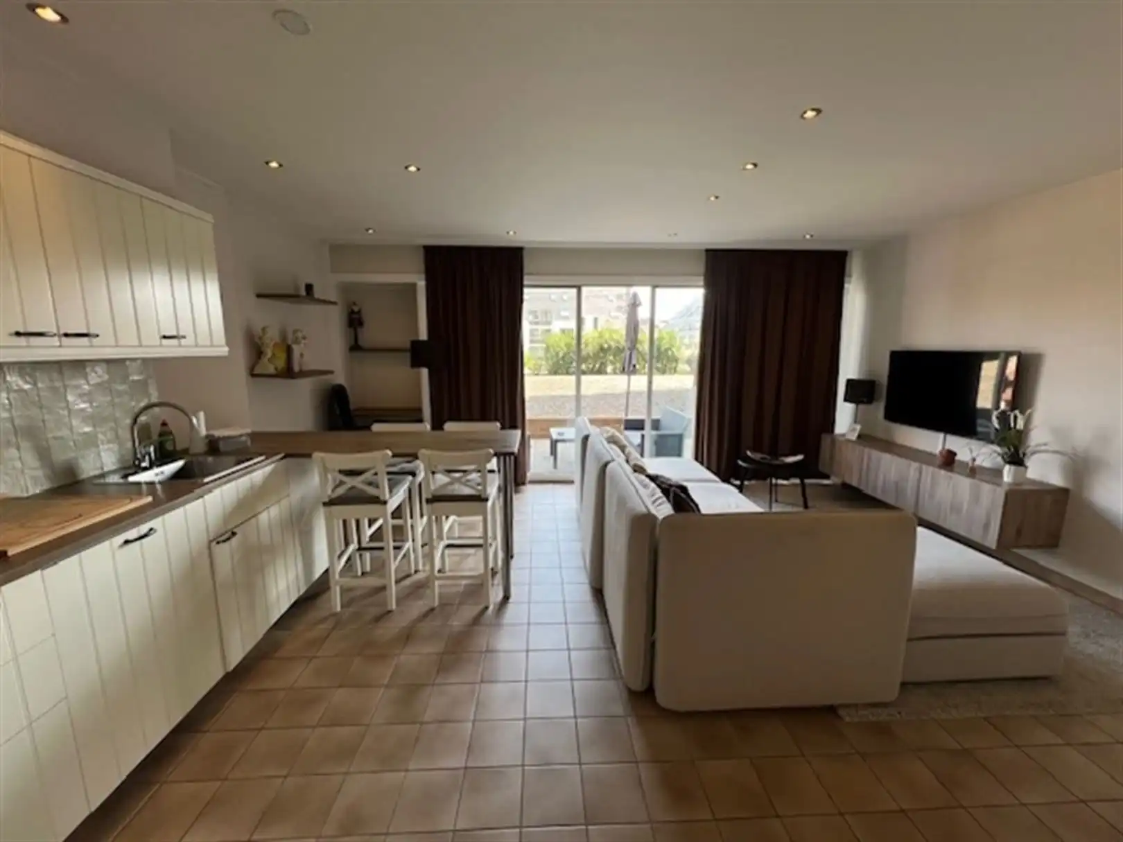 Zonnige instapklare studio met XXL-terras in Nieuwpoort foto 9