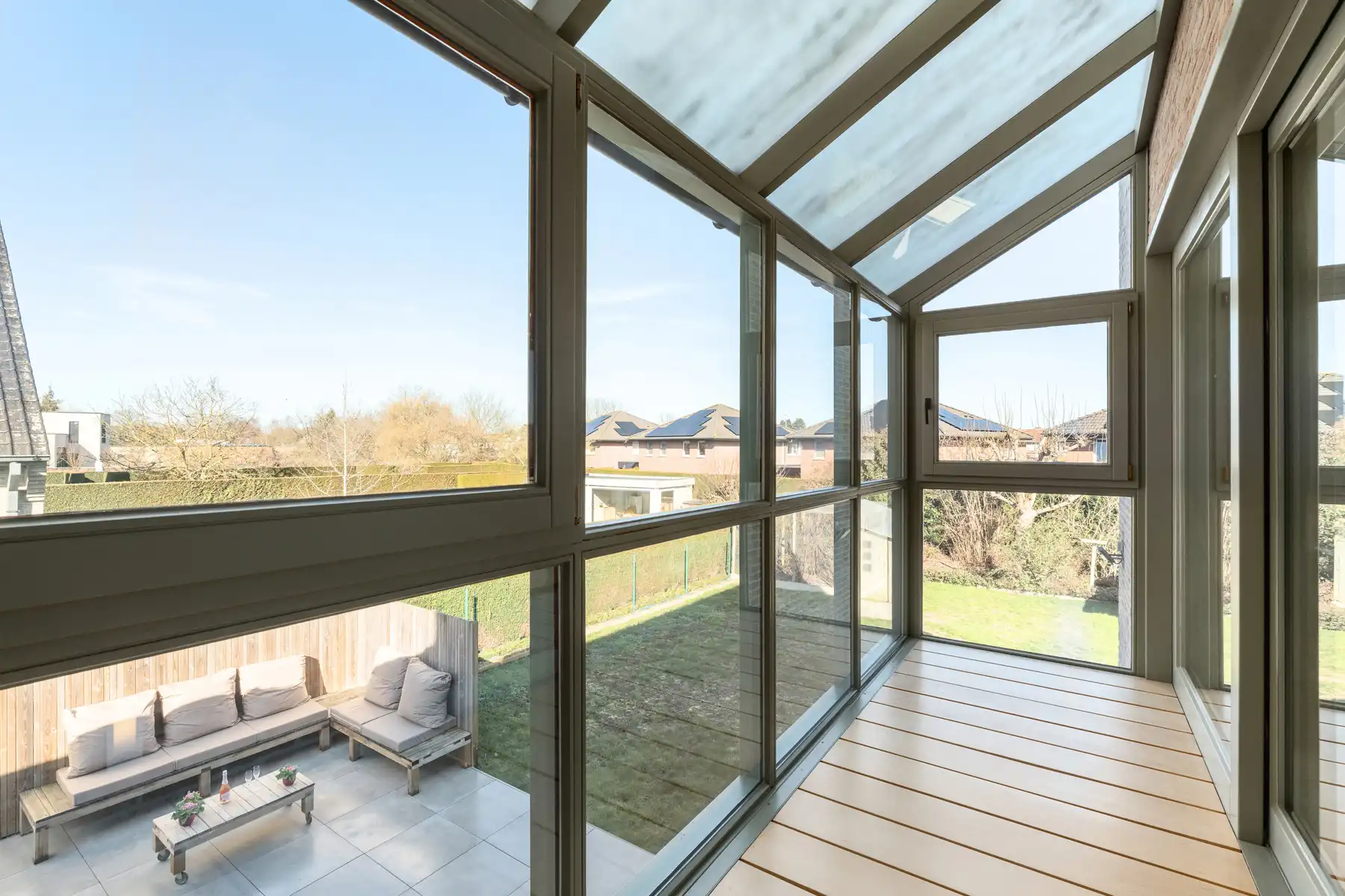 Ruime architecturale villa met Droomtuin in Schellebelle foto 14