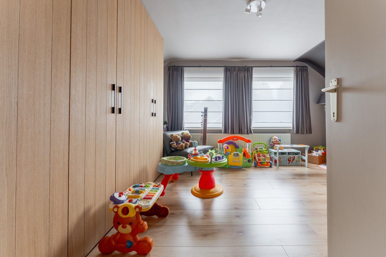 Charmante 4-slaapkamer villa op riant perceel van 1.558 m² in residentiële wijk “De Kolleberg” – Achel foto 38