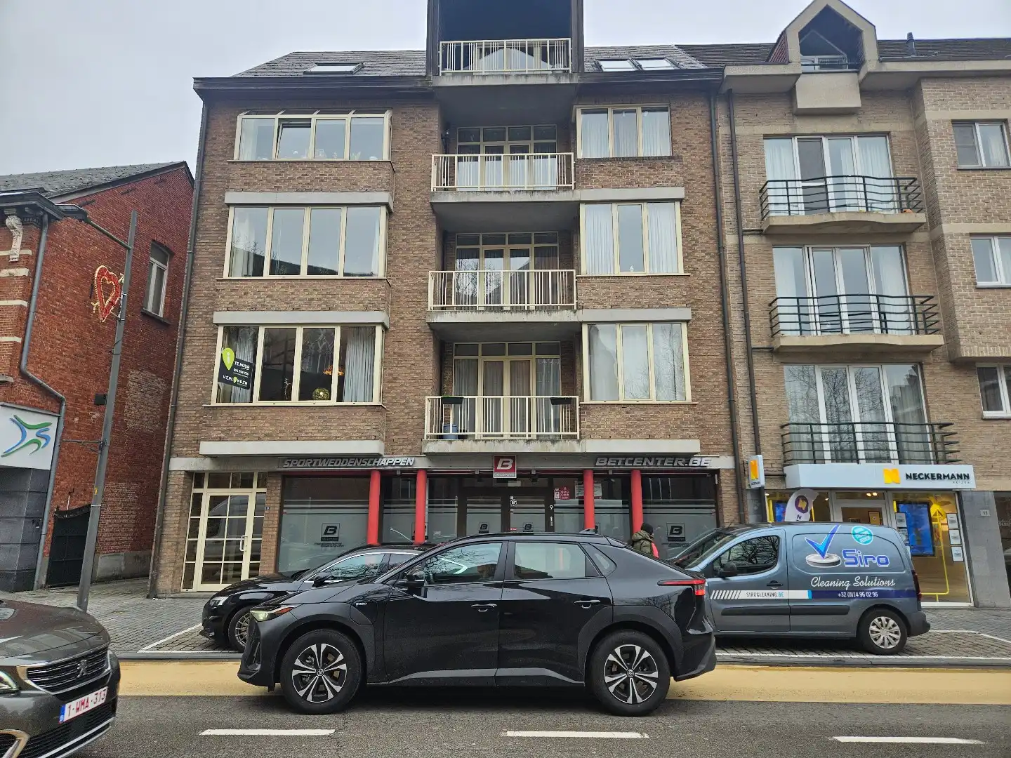 Verzorgd appartement met 1 slaapkamer op een toplocatie in Mol-centrum ! foto {{pictureIndex}}