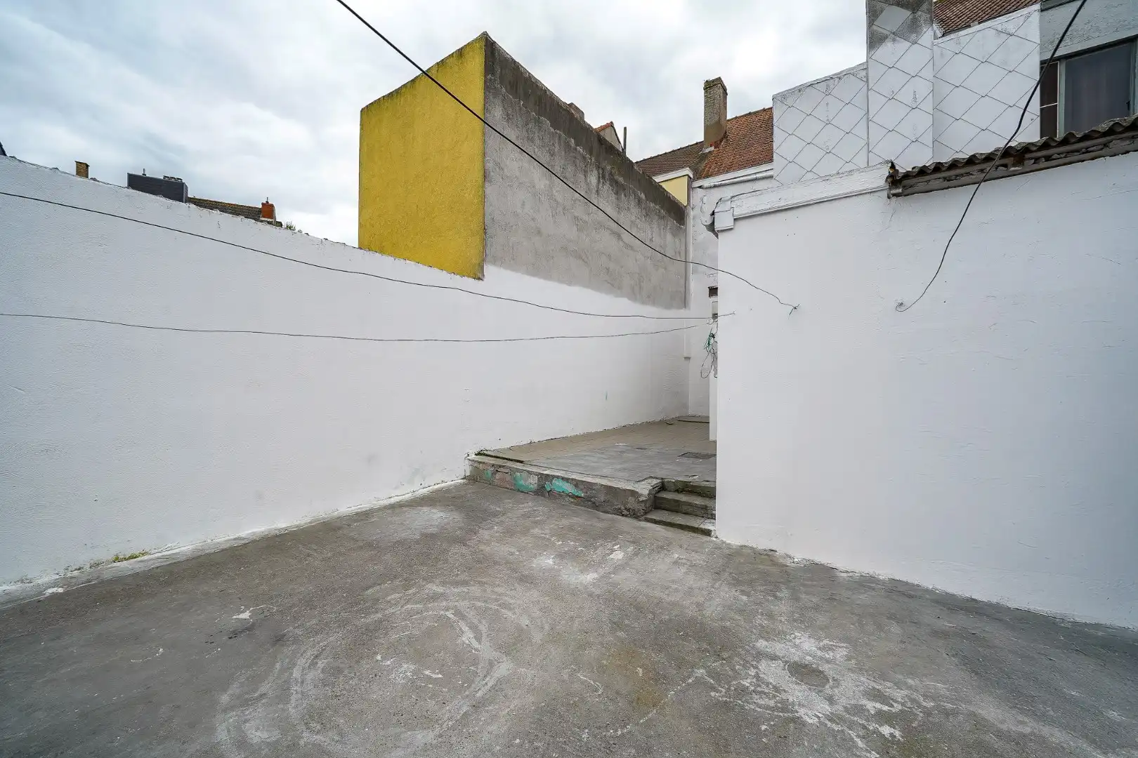 Ruime woning met 5 slaapkamers foto 11