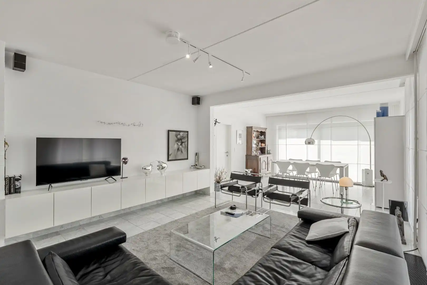Moderne architectenwoning met mooie tuin en zwembad, 5 slaapkamers in Hasselt, OB op 8a12ca in doodlopende straat foto 27