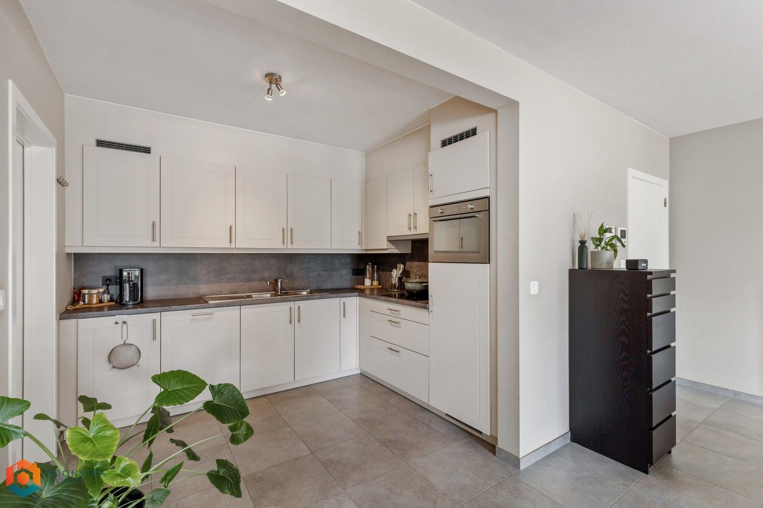 Mooi Glv-appartement met 1 slaapkamer en ondergrondse staanplaats foto 14