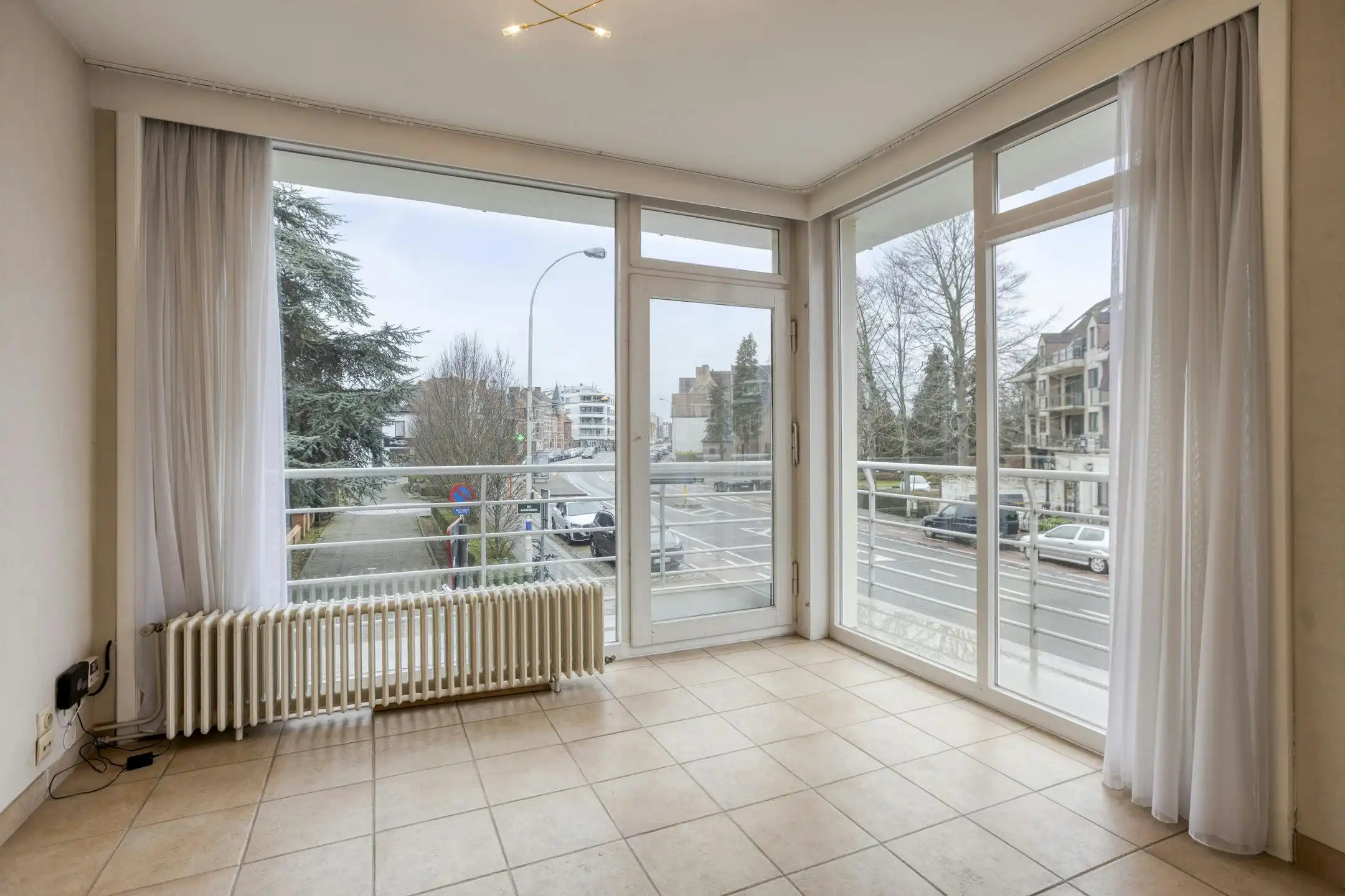 Ruim appartement te koop (117 m²) met 3 slpk te St-Andries foto 3