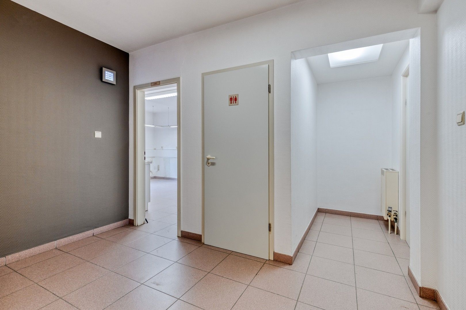 Casco winkelappartement op een centrale ligging te Nieuwpoort-Bad! foto 11