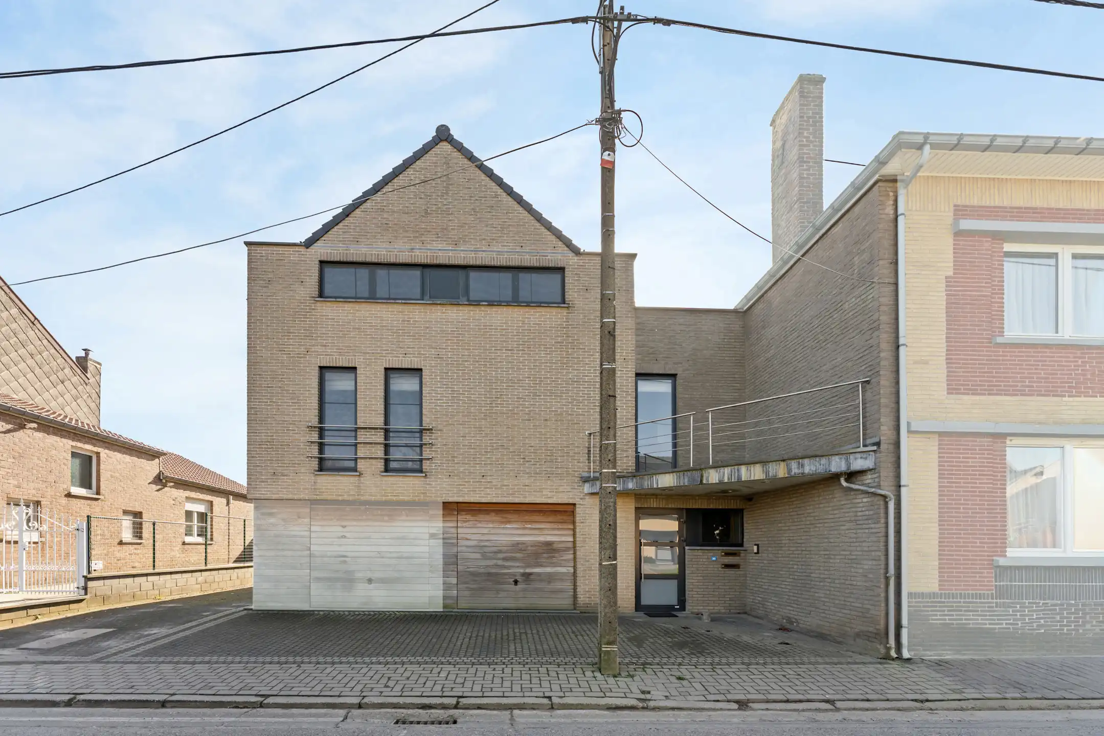 Duplex appartement met inpandige garage te Millen. foto {{pictureIndex}}
