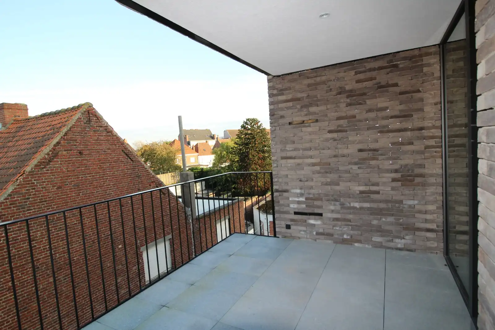 Instapklaar 1 slaapkamer appartement met zicht op de Leie foto 8