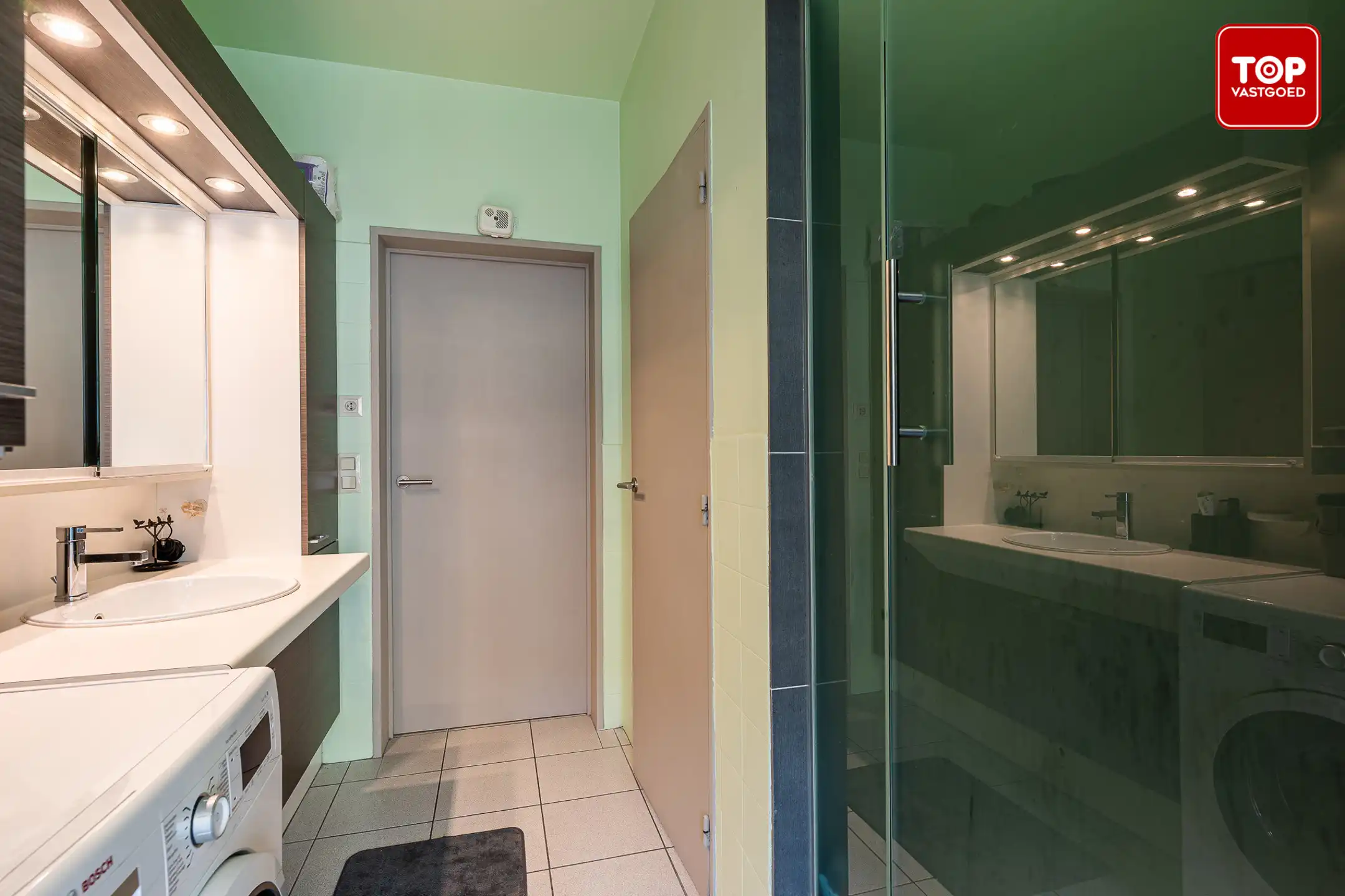 Mooi appartement met garage en zonnepanelen dichtbij Aalst foto 16