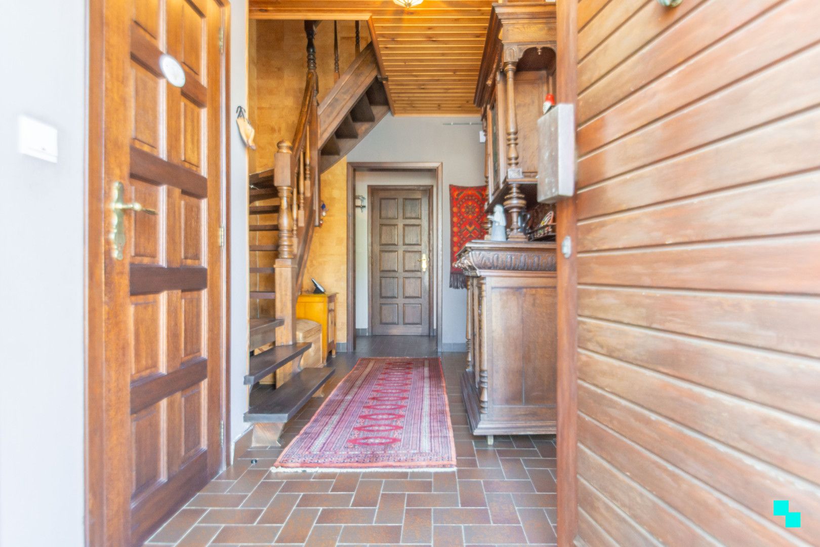 Op te frissen woonhuis met drie slaapkamers te Melle foto 2
