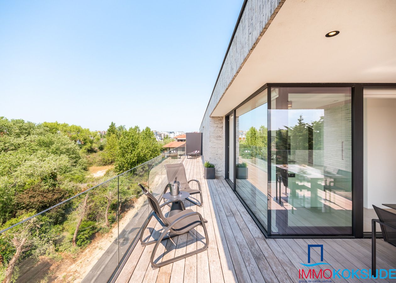 Exclusief penthouse met 2 slaapkamers en ruim terras in moderne residentie foto 16
