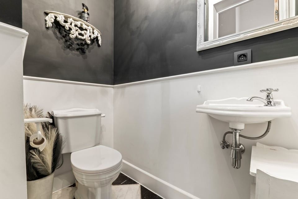 EXCLUSIEF HERENHUIS MET LUXUEUZE AFWERKING IN HET HART VAN SINT-TRUIDEN foto 48