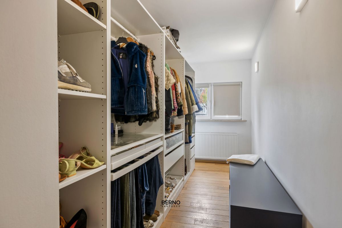 Charmante rijwoning met stadstuin nabij centrum. foto 19