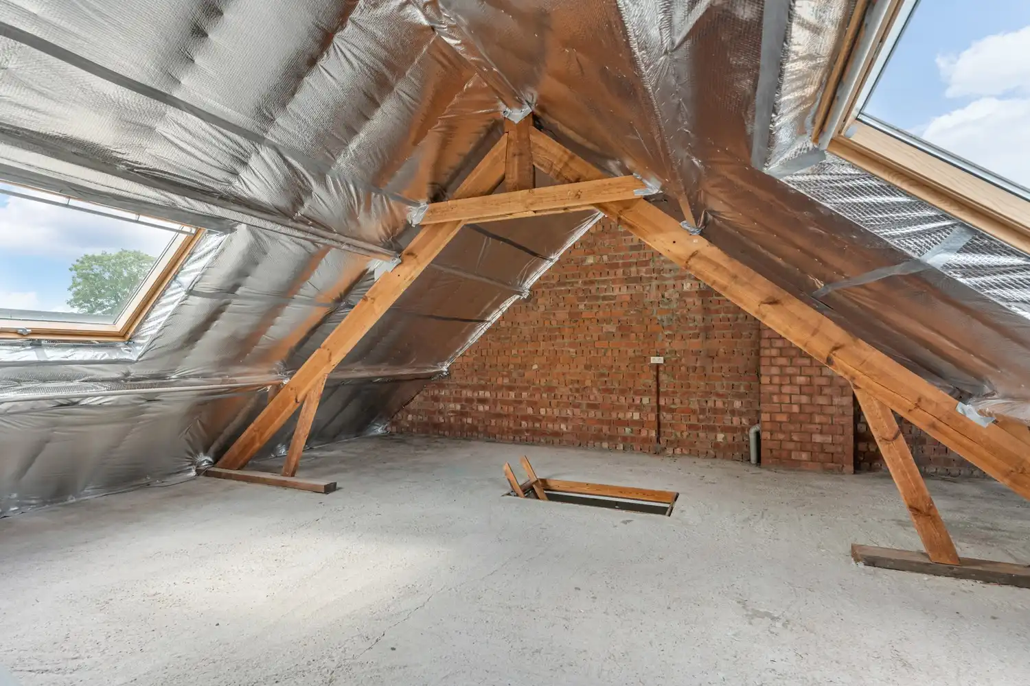 Gerenoveerde en energiezuinige woning met 3 slaapkamers, een diepe tuin en een garage met een oprit op een toplocatie te Kessel-Lo! foto 30