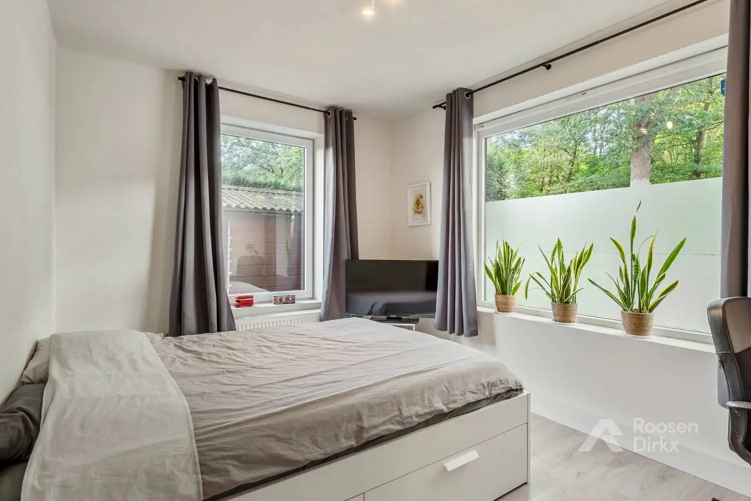 Karaktervolle gerenoveerde landelijke gezinswoning met 5 slaapkamers op perceel van 556m² foto 20