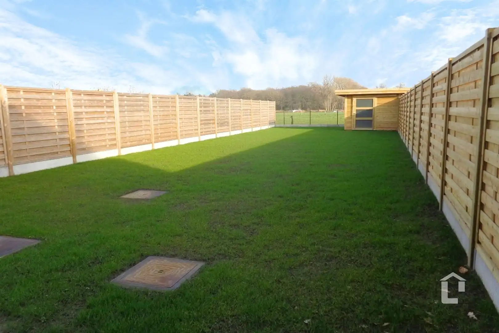 Ruime, moderne gezinswoning foto 7