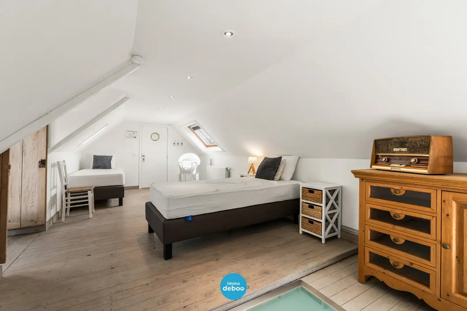 Uitzonderlijk ruime polyvalente woning met zuidgerichte tuin foto 21