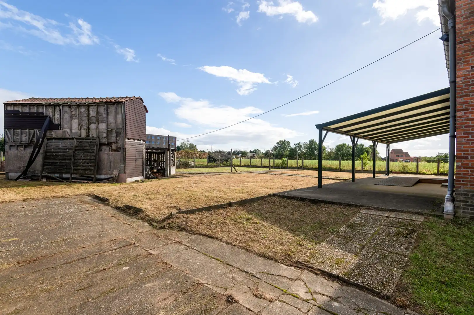 Gelijkvloerse woning op een perceel van 10180m²! foto 14