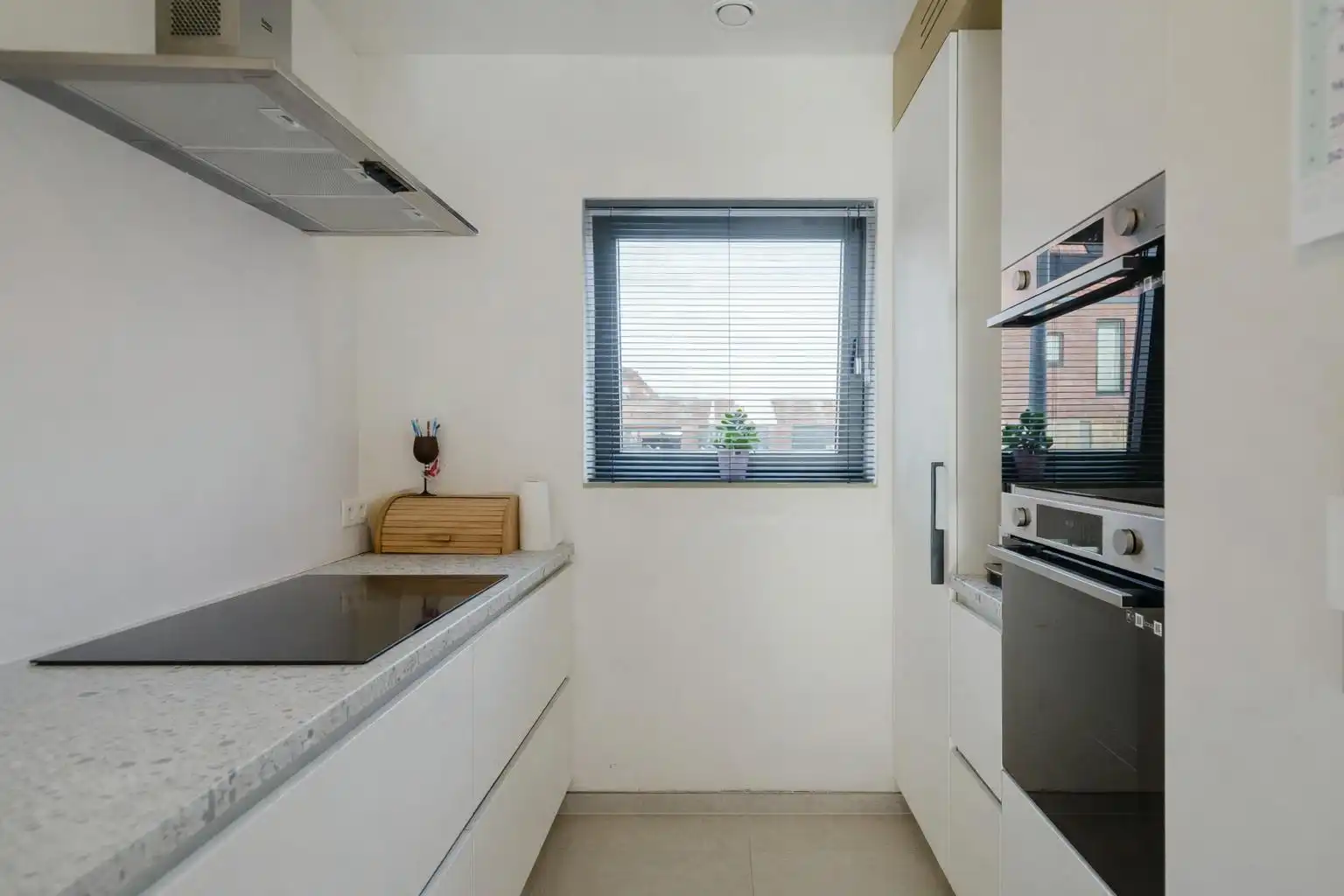 Instapklaar, energiezuinig huis te koop te Kortrijk foto 5