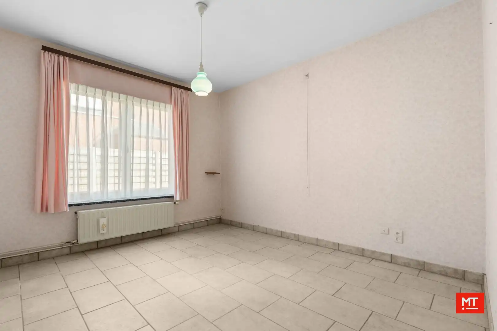 Alleenstaande woning met 3 slaapkamers, tuin en garage in het landelijke Zonnebeke foto 6