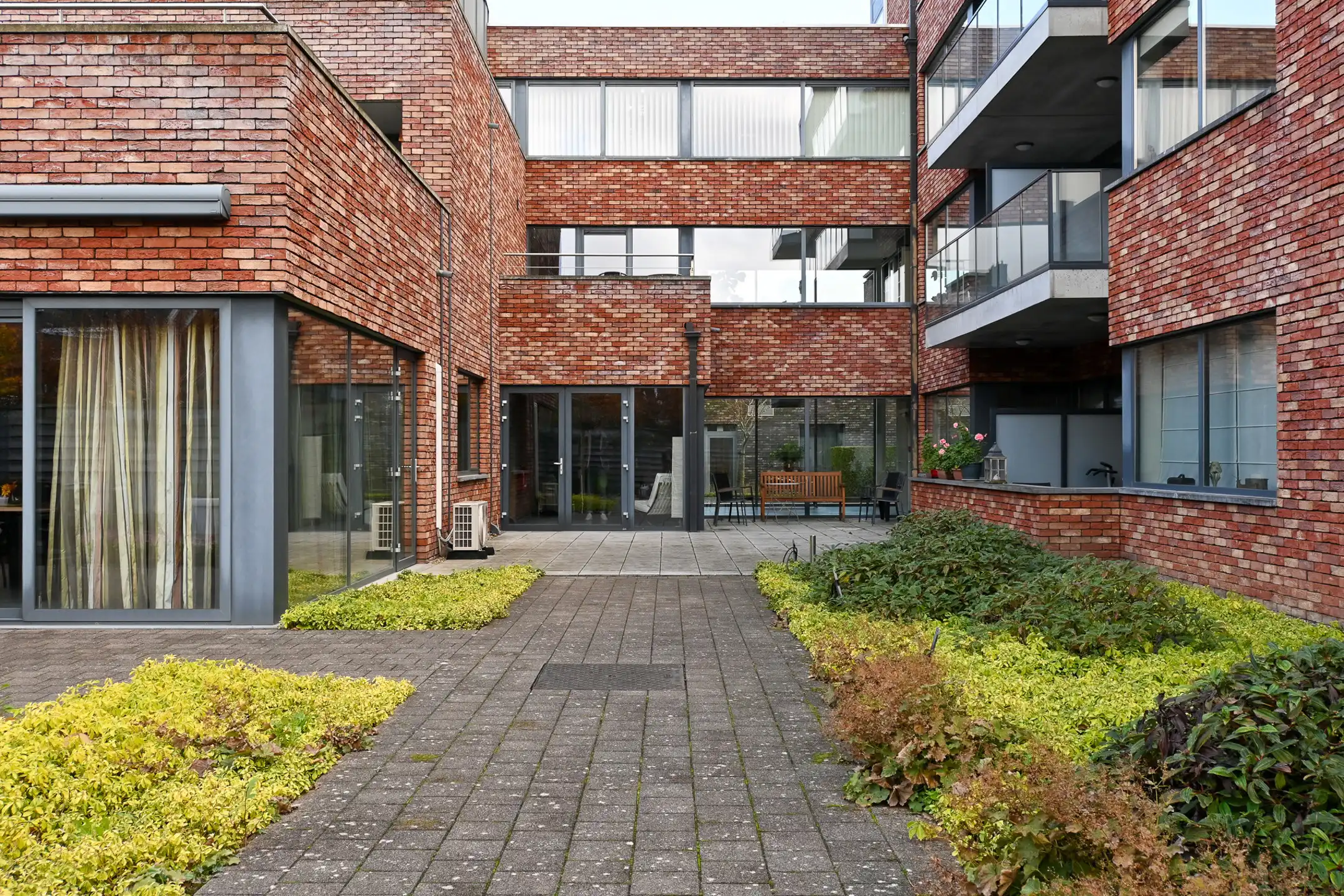 Serviceflat te koop foto 4