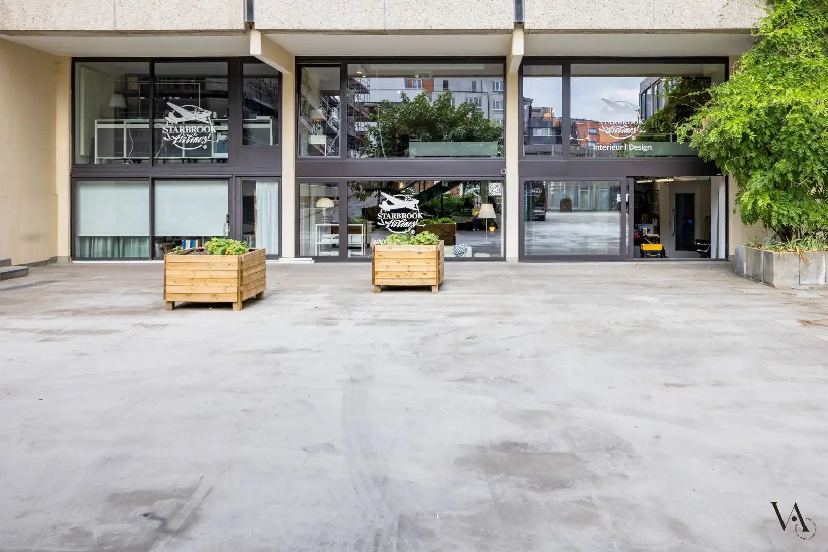 High-end kantoor- en winkelruimtes in het hart van de stad foto 8