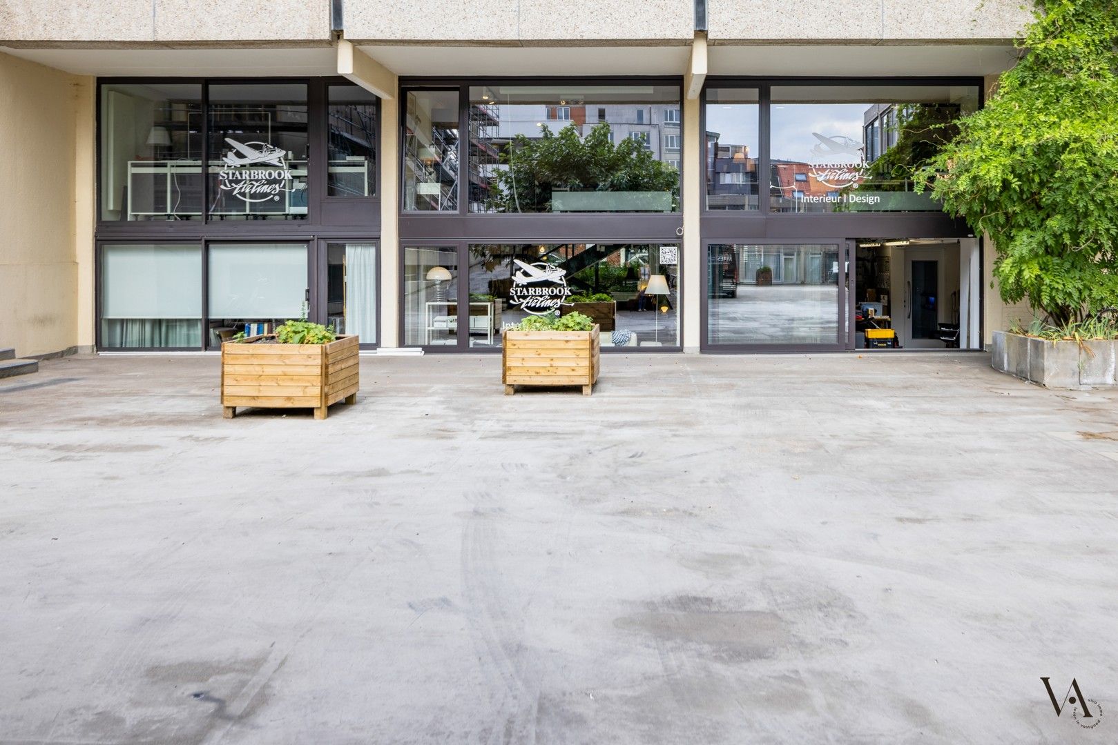 High-end kantoor- en winkelruimtes in het hart van de stad foto 8