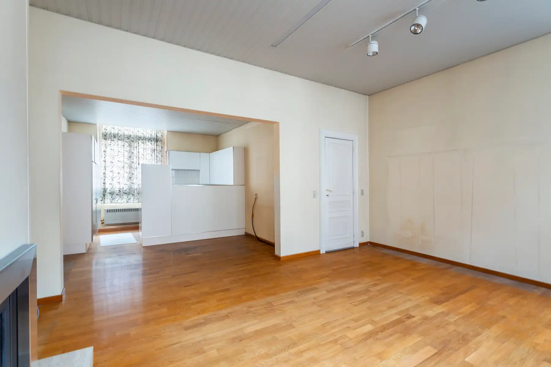 Te renoveren herenwoning nabij het KMSKA foto 11