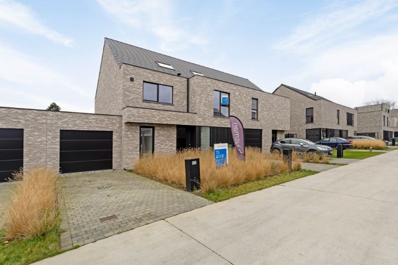 Volledig instapklaar appartement met zuid terras foto {{pictureIndex}}