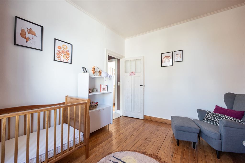 Authentieke woning met 4 slpk en grote tuin foto 15