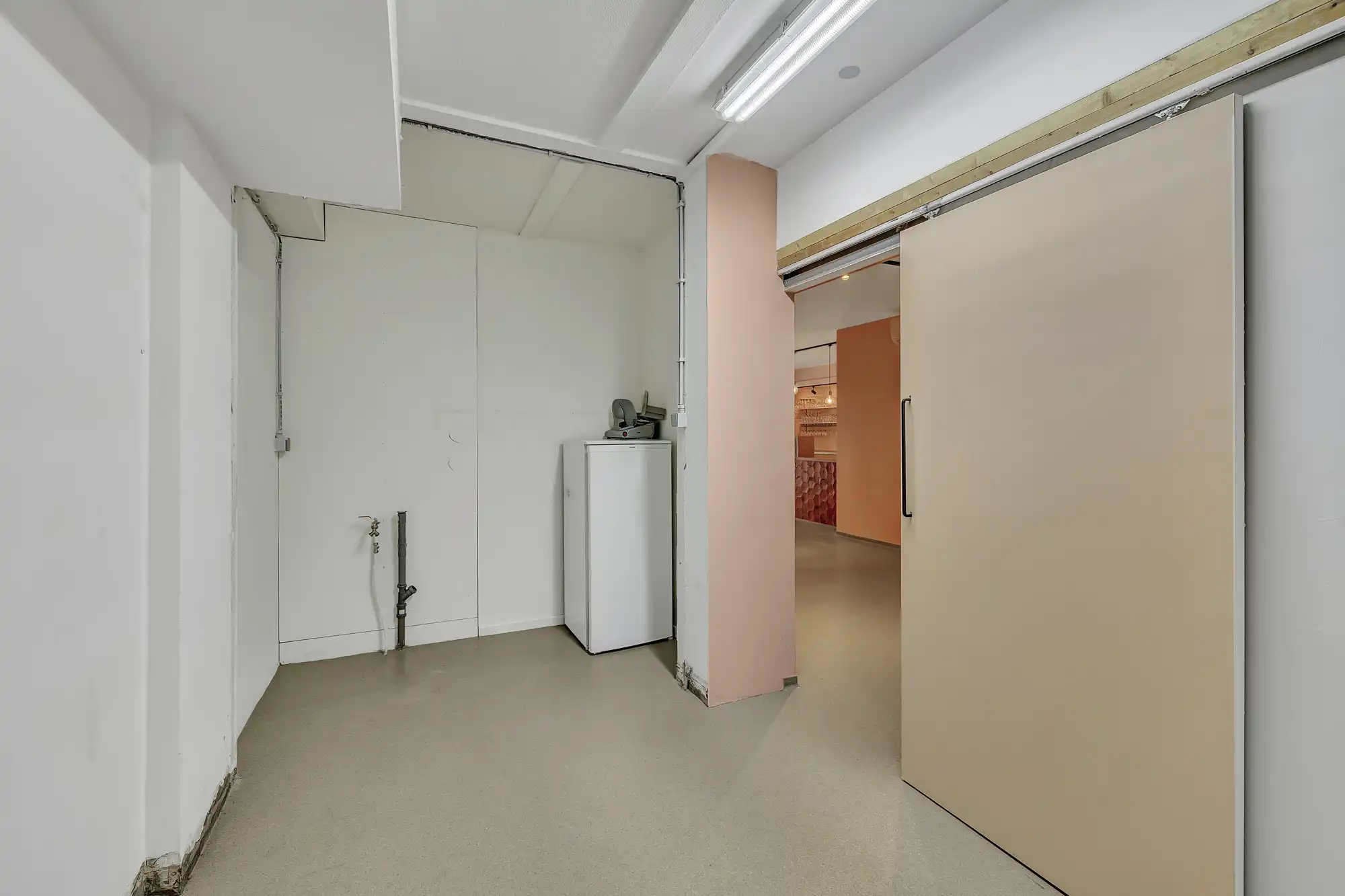 Commerciële ruimte met rendement van 7% foto 8