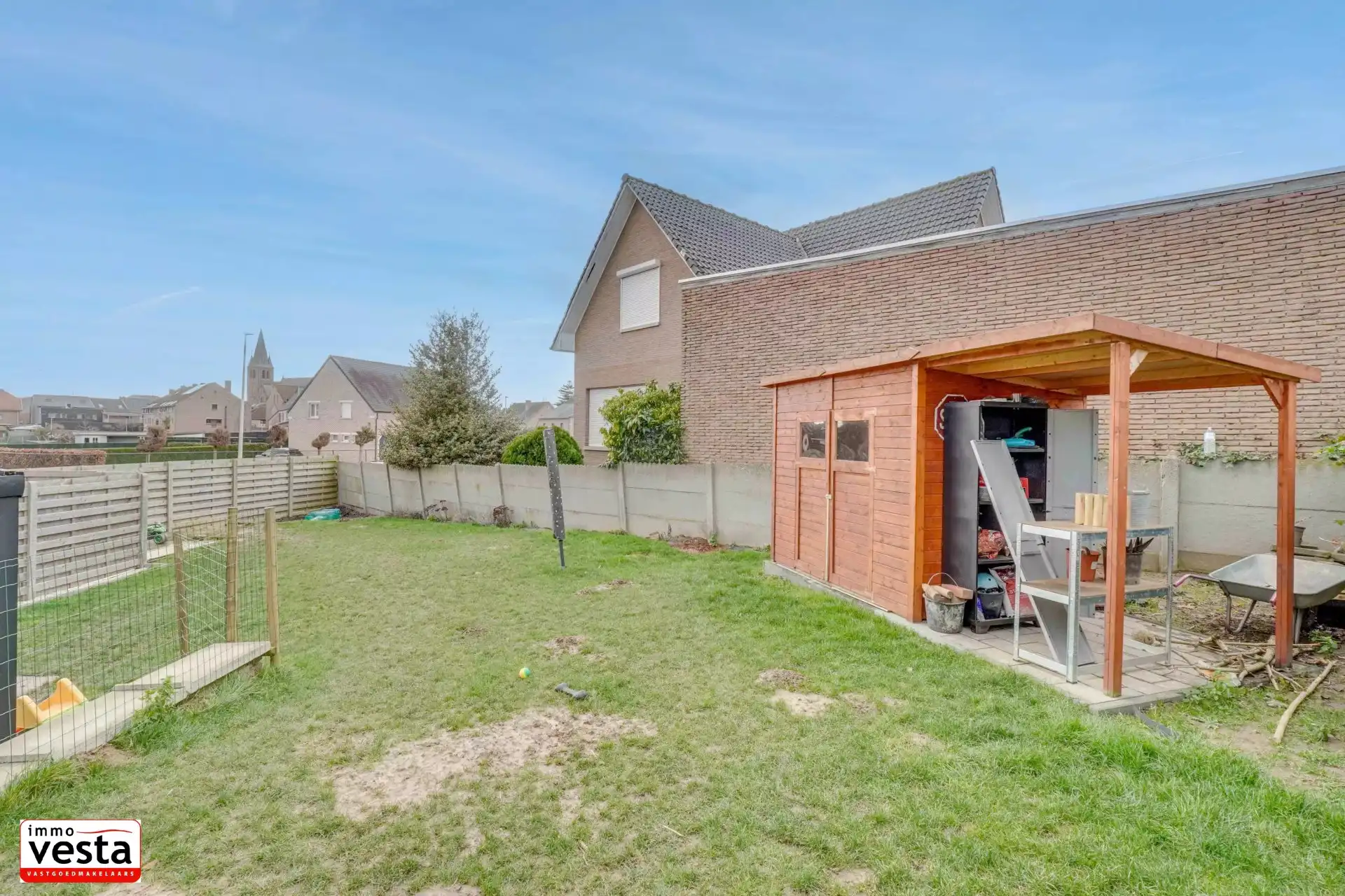 Huis met moderne voorzieningen foto 36