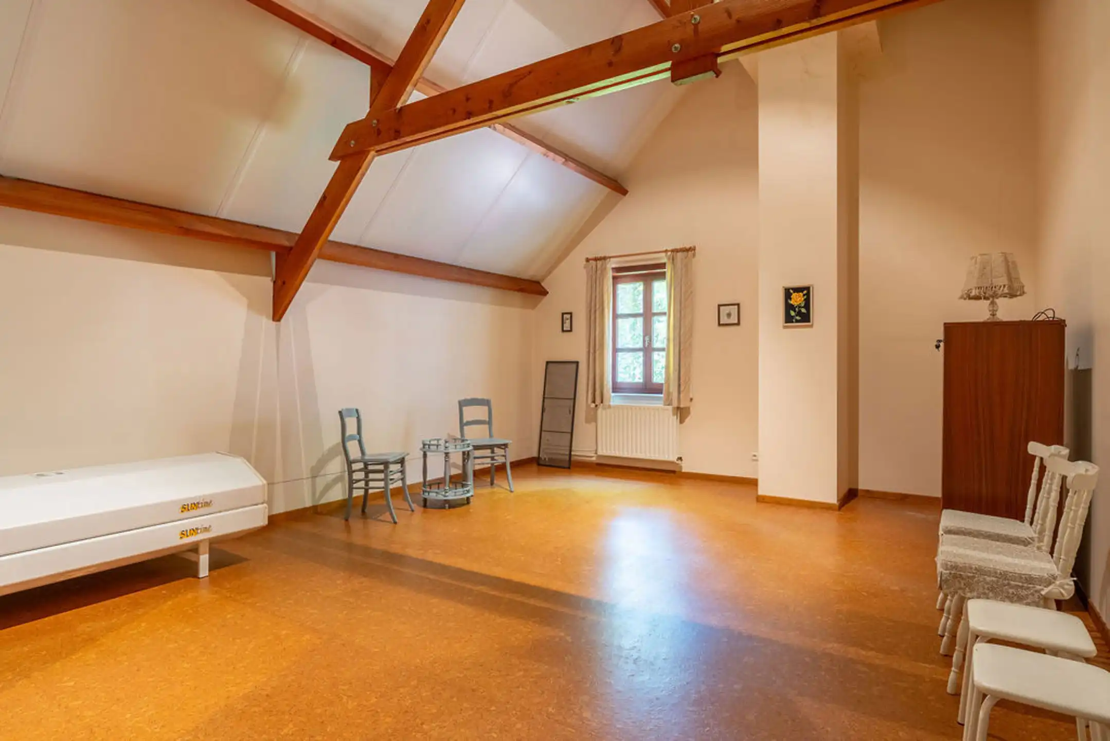 Ruime villa met 6 slpk op 2.295 m² grond met veel privacy foto 43