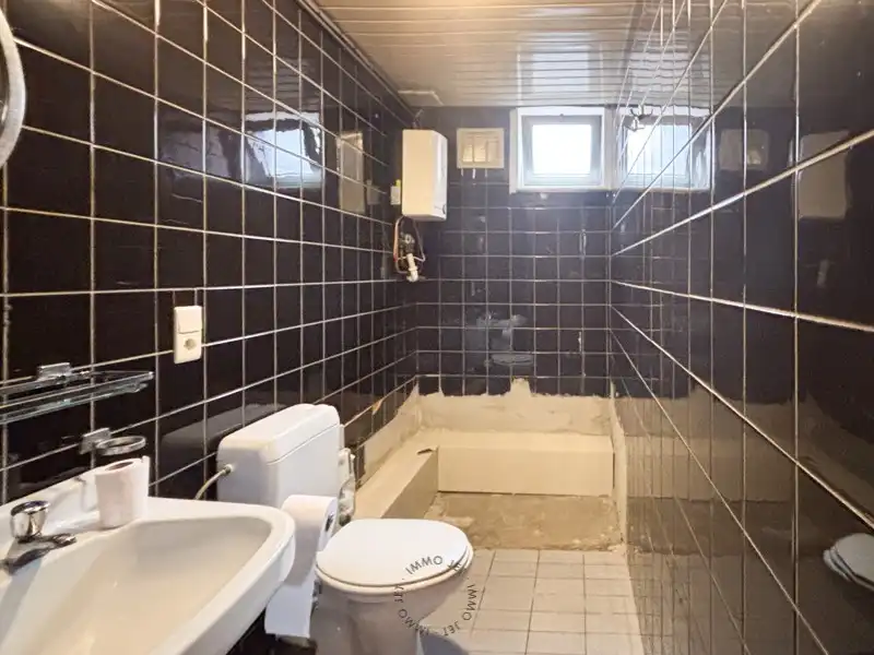 Te huur: Handelspand in het hart van Beveren foto 6