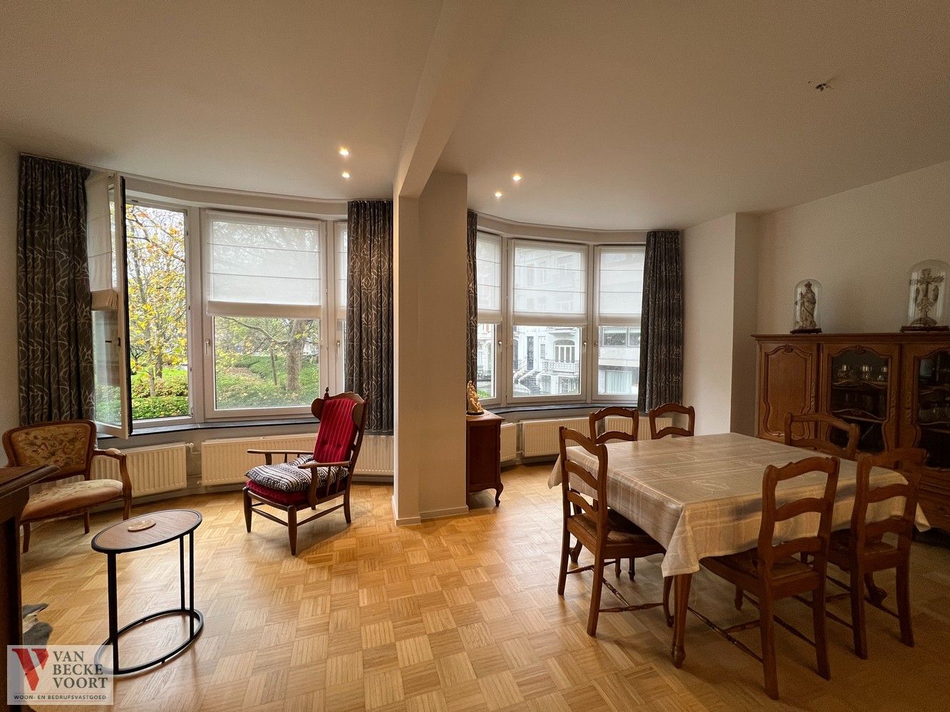 Appartement in eclectisch herenhuis aan parkzone "Clementinaplein" foto 4