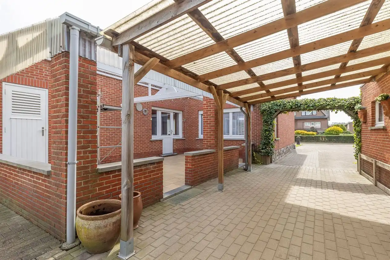 Rustig gelegen woning met 2 slpk en carport foto 28