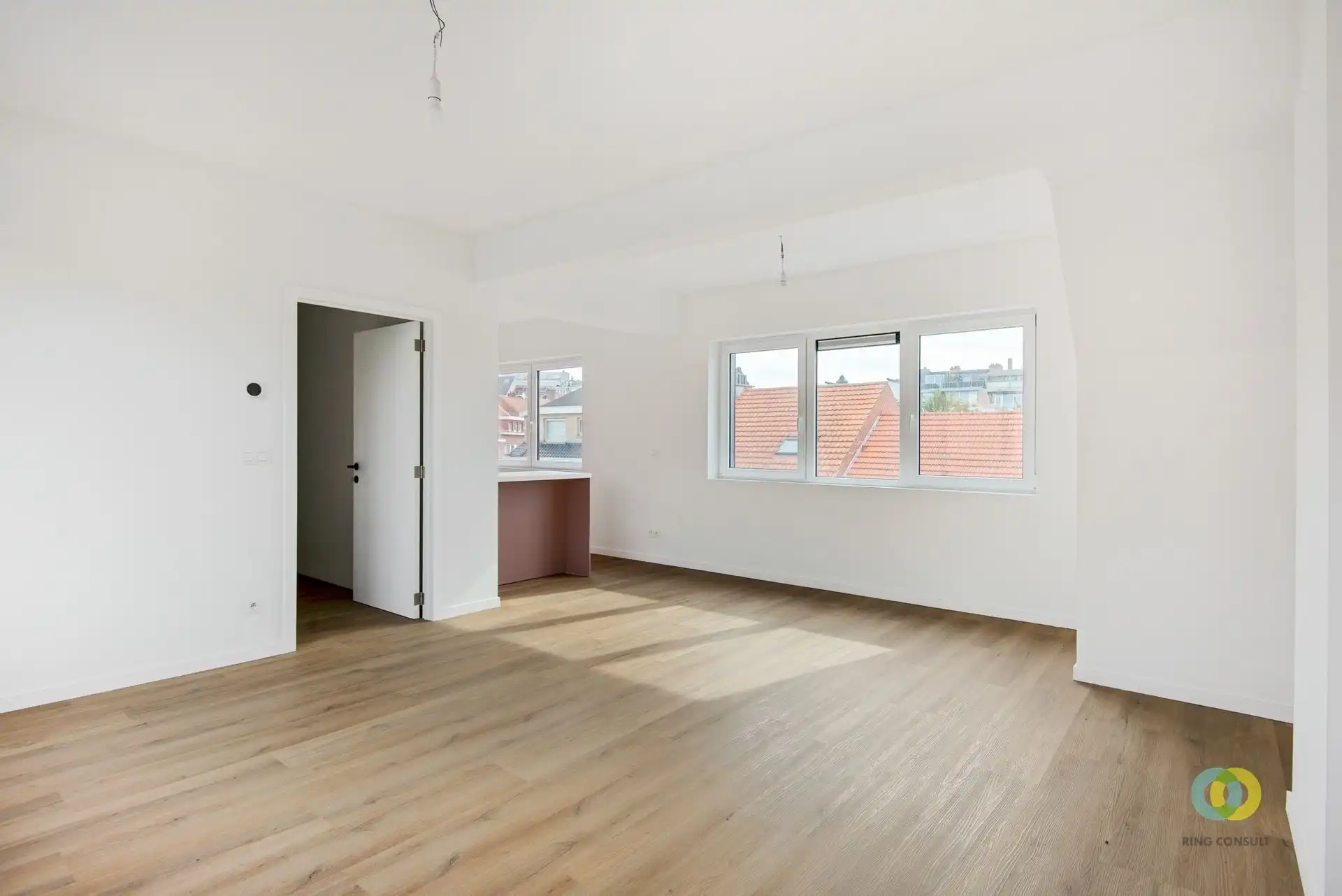 Modern vernieuwd 1-slpk appartement foto 2