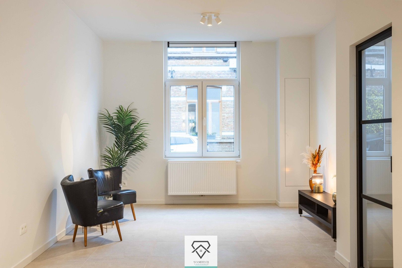 Comfortabel en duurzaam wonen op een gegeerde locatie met drie slaapkamers foto 8