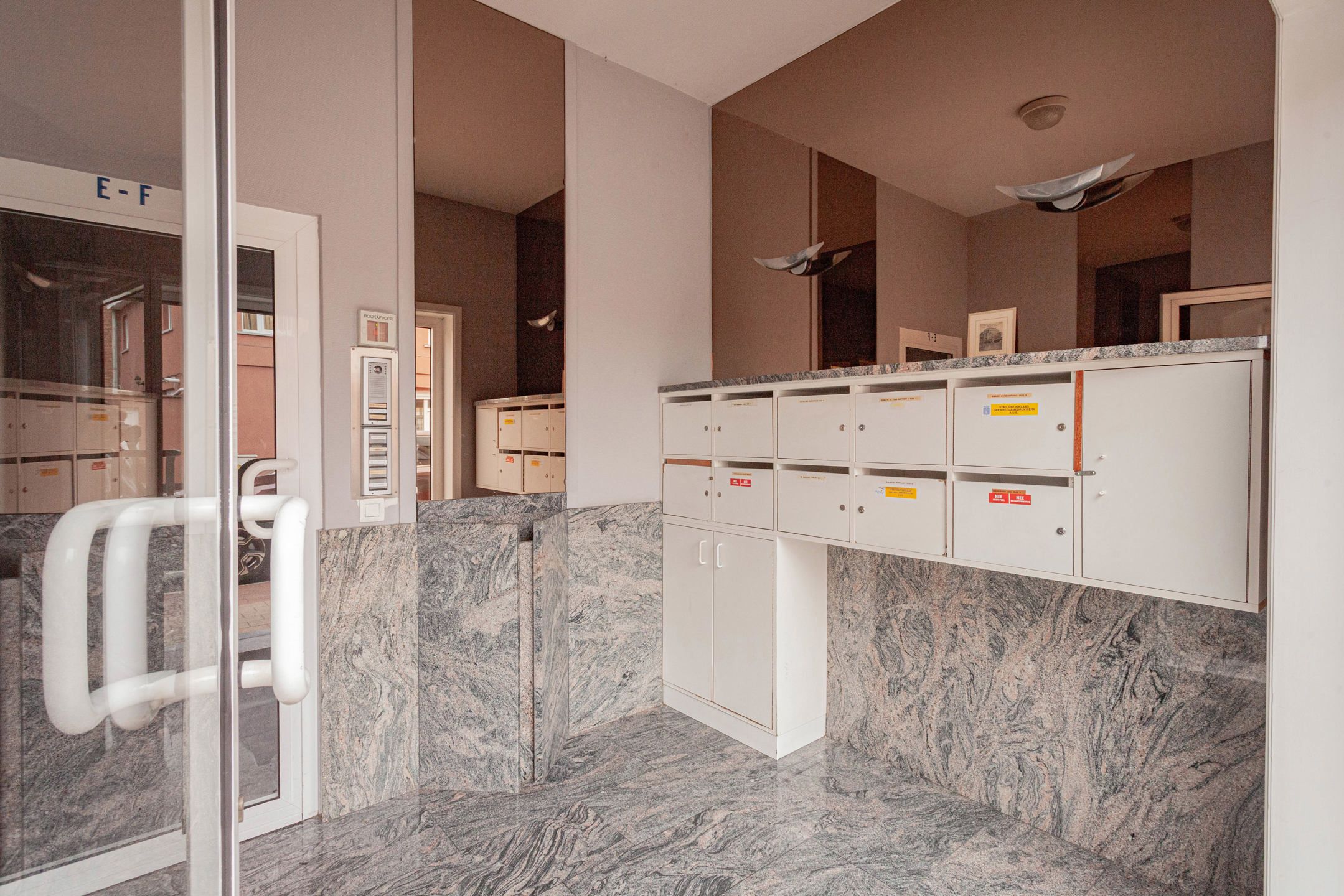 Lichtrijk 2-slaapkamerappartement met zonnig terras foto 22