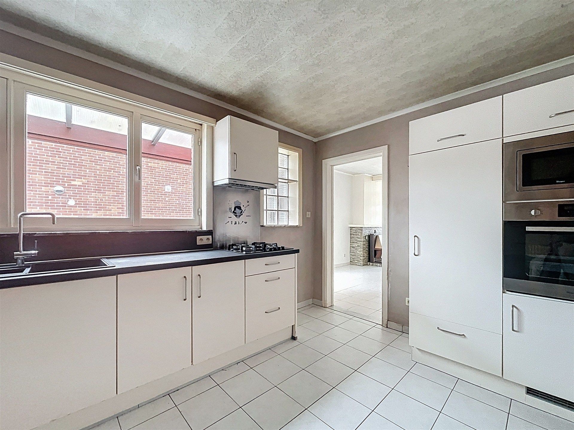 Half open bebouwing op een terrein van 409 m² foto 4